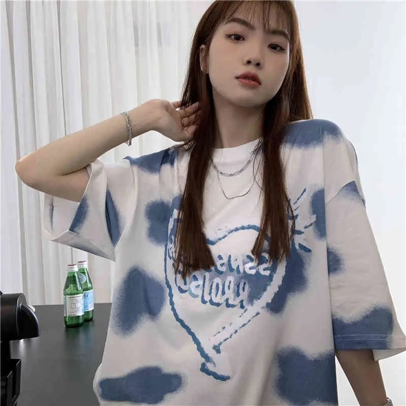 KIMUTOMO TIE DYE T-shirt Vrouwelijke Hart Brief Print Koreaanse Chique Mode O-hals Korte Mouw Los All Matching Top Uitloper Casual 210521