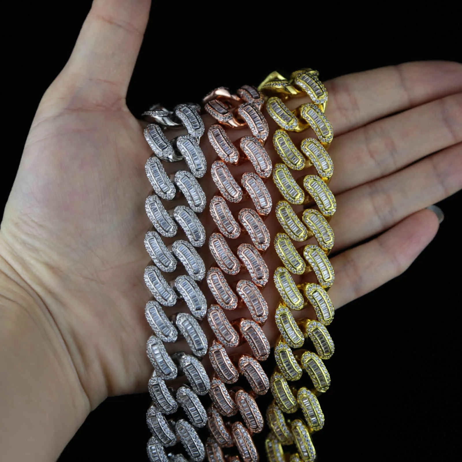 Iced Out Bling 18 mm CZ Heavy Chunky Cuban Link Chain Chain Bracelet Gold Silver Color 5a Zircon Hip Hop Fashion Femmes hommes Bijoux 197R7264662