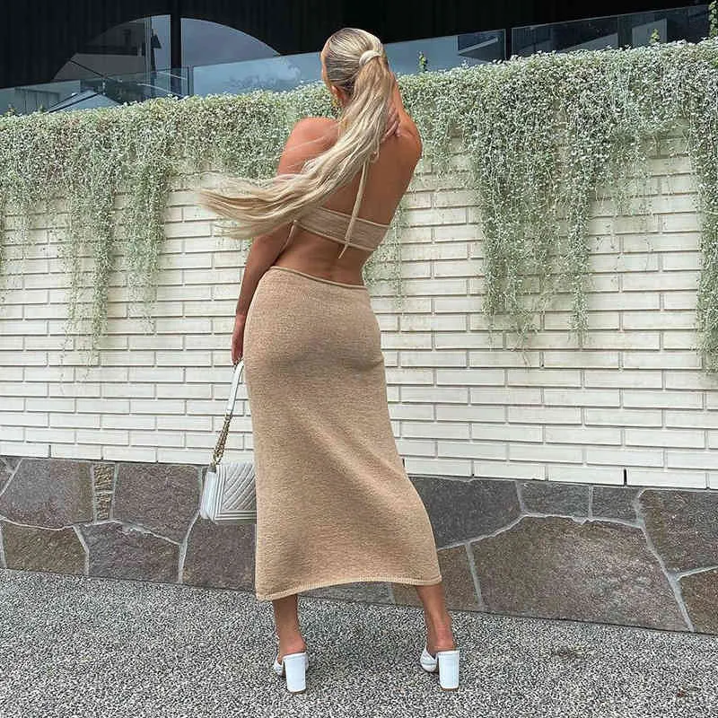 Boofeenaa sexig semester outfits stickade halter maxi klänningar för kvinnor 2021 Eleganta klänning uppsättningar semester strand sundresses c76-cz25 x0521