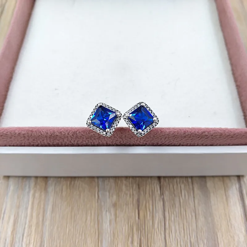 Authentic 100% 925 Sterling Silver Pandora Blue Timeless Elegance Clear CZ Stud Earrings With Clear Cz Fits European 290591NBT