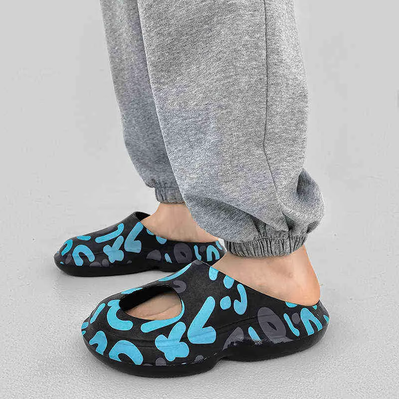 Slippers Women's New Fashion Trend Outer Wear Couples Home Household Thick Bottom Soft Non-slip Sandals Men 220302