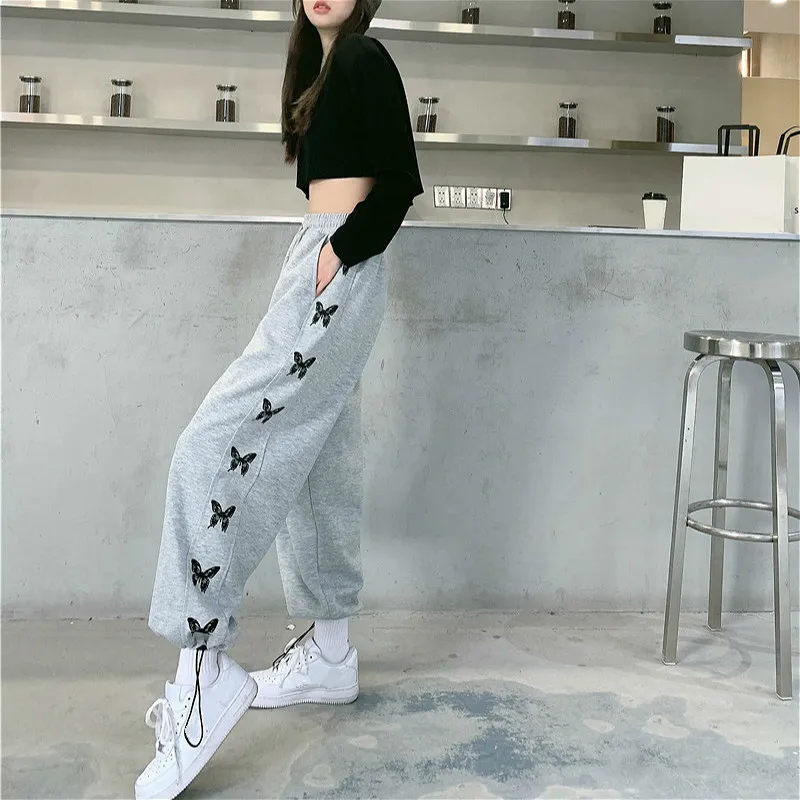 Ezgaga Grigio Sweatpant Donna Autunno Moda allentata Farfalla Jogger Streetwear Pantaloni Donna Pantaloni lunghi Outwear Casual 210430