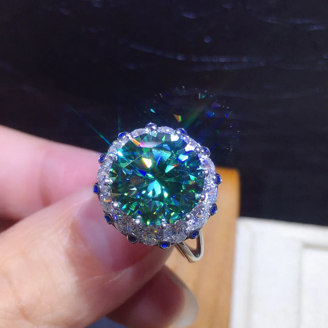 Splendido anello Moissanite verde da 3 ct Anello in argento sterling 925 Anelli di fidanzamento fedi nuziali le donne Gioielli da sposa dita