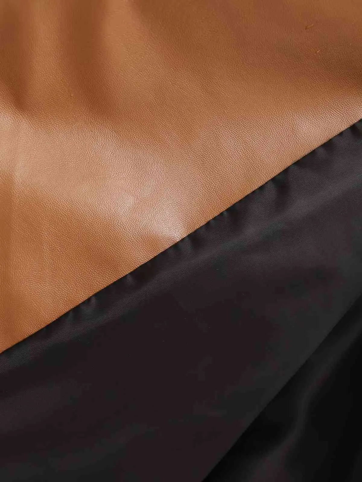 Trench-coat en faux cuir d'hiver femme Pu coupe-vent double boutonnage vêtements d'extérieur couleur unie 210421