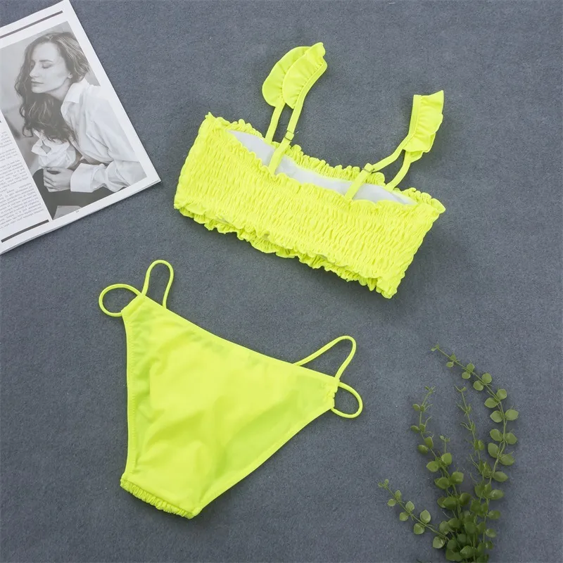 Conjunto de bikini brasileño Mujeres Tanga Traje de baño Sexy Verano Neón Amarillo Natación Traje de baño Ruffle String Biquini Bandeau 210520