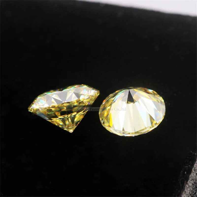 Tianyu Gems Fancy Light Yellow Moissanite Diamonds 6.5mm Round Hearts and Arrows Cut 1 Carat Gemstone Wholesale For Ring Jewelry H1015