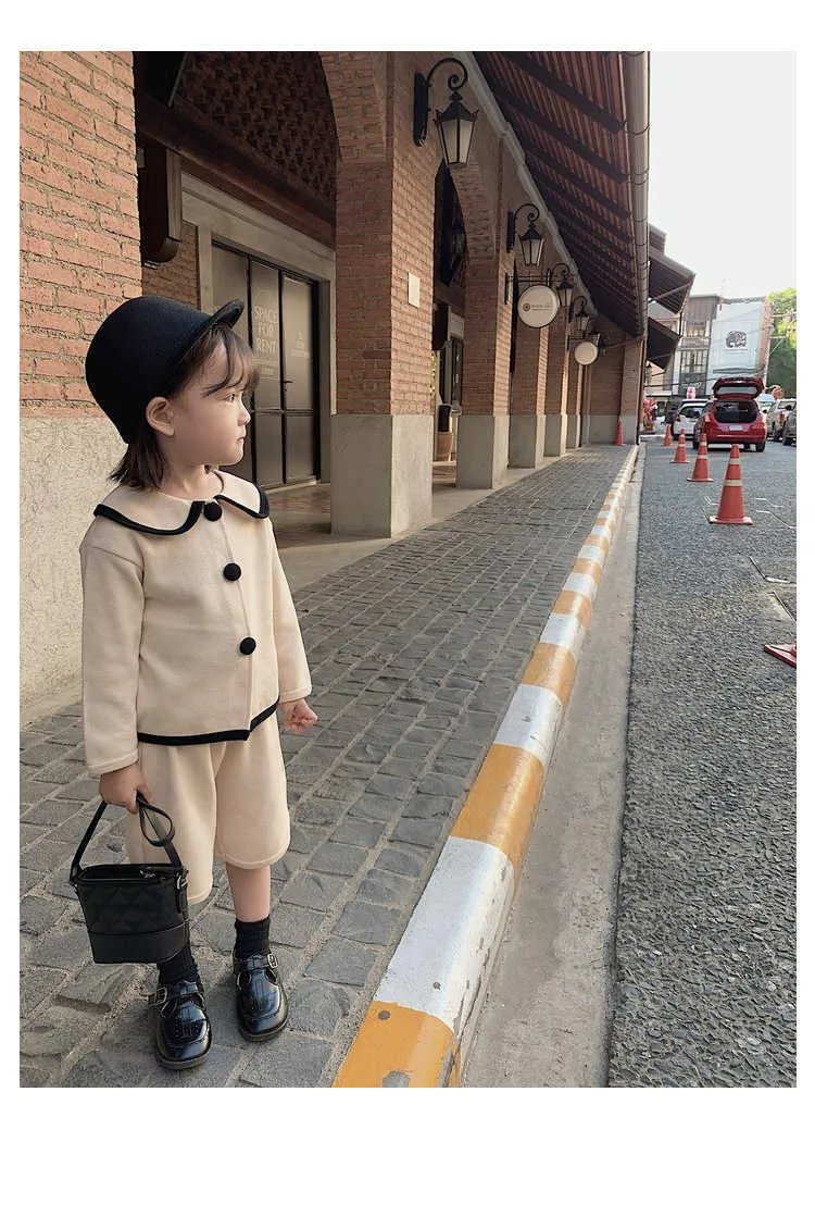 愛DDMMの赤ちゃんガールズセットカジュアルなファッション長袖ボタン服セット女の子秋の服2ピースキッズコスチューム210715