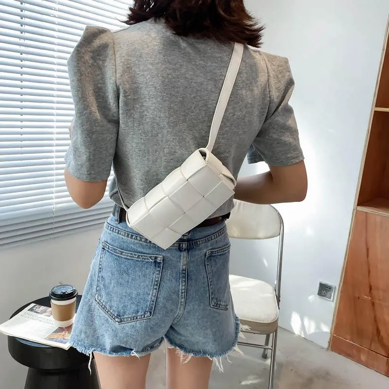 Плетение дизайна pu кожа маленькие фанни -пачки для женщин 2021 летняя модная дама для поясных пояс Сумка для девочек для девочек на плечах сумки175K