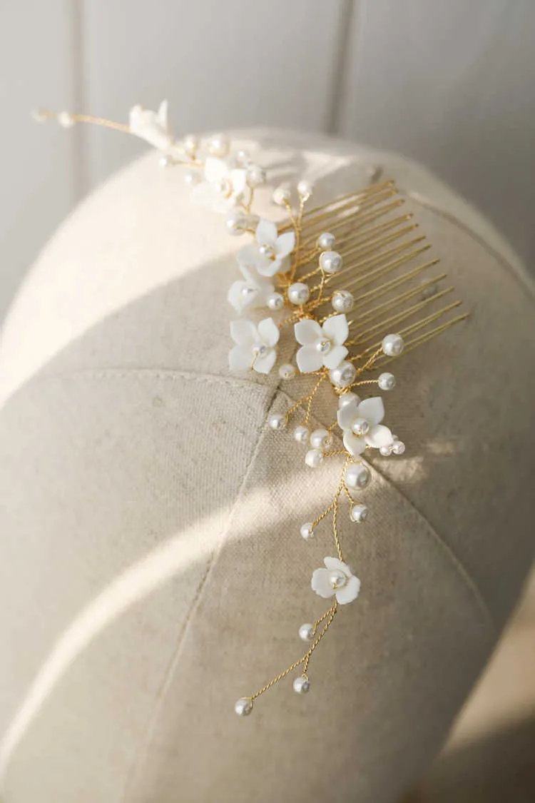 Akcesoria ślubne Porcelanowy Kwiat Kwiatowy Włosów Pióra Perły Opaski Nauczające Headpieces Dla Brides Party Hairpins Bridal Jewelry Biżuteria X0726