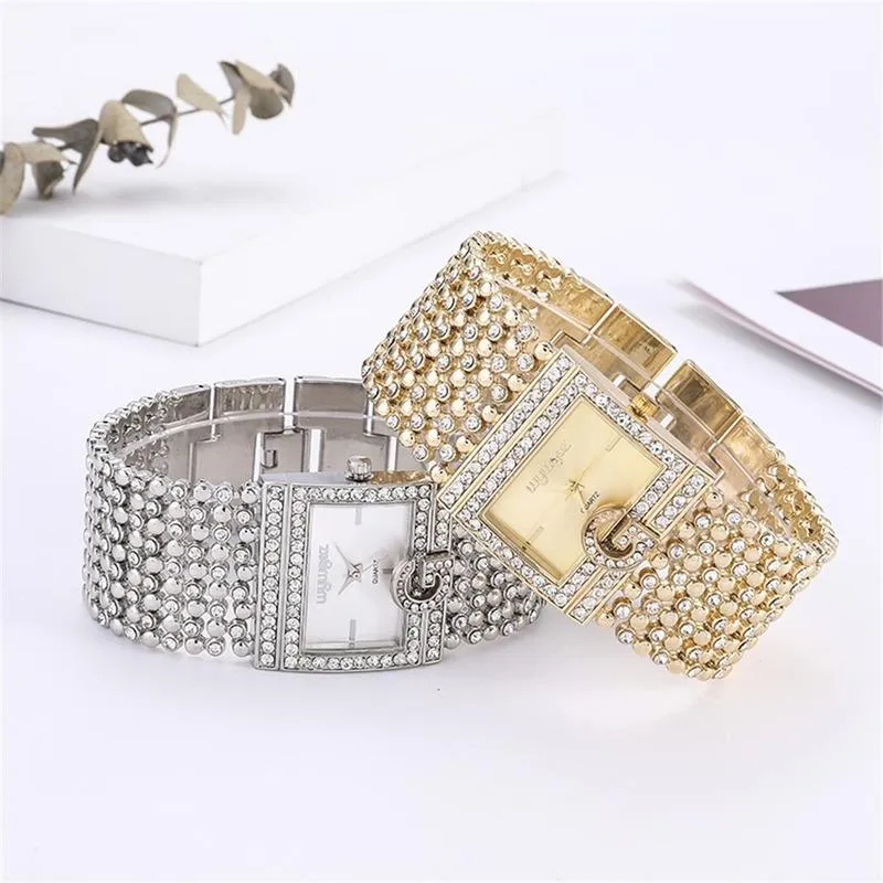 Relógios de pulso simples quadrado cinto de aço ouro relógio senhoras moda casual liga pulseira diamante escala dial236q