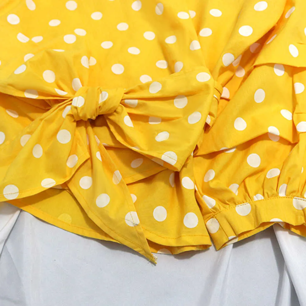 Diseño de talla grande Algodón amarillo Blusa de lunares blancos Tops retro Verano 3/4 Manga de soplo Mariposa S XL 3XL Cuello en V 210527