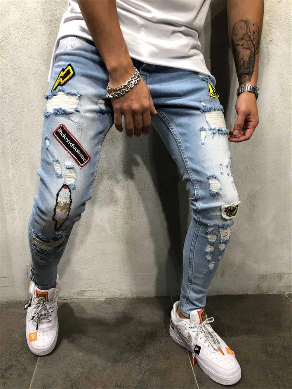 Хлопок смешанные тощие отверстия разорванные джинсы джинсов для мужчин хип-хоп Slim Fit Streetwear Beatwork значок проблемных синих карандашей брюки X0621