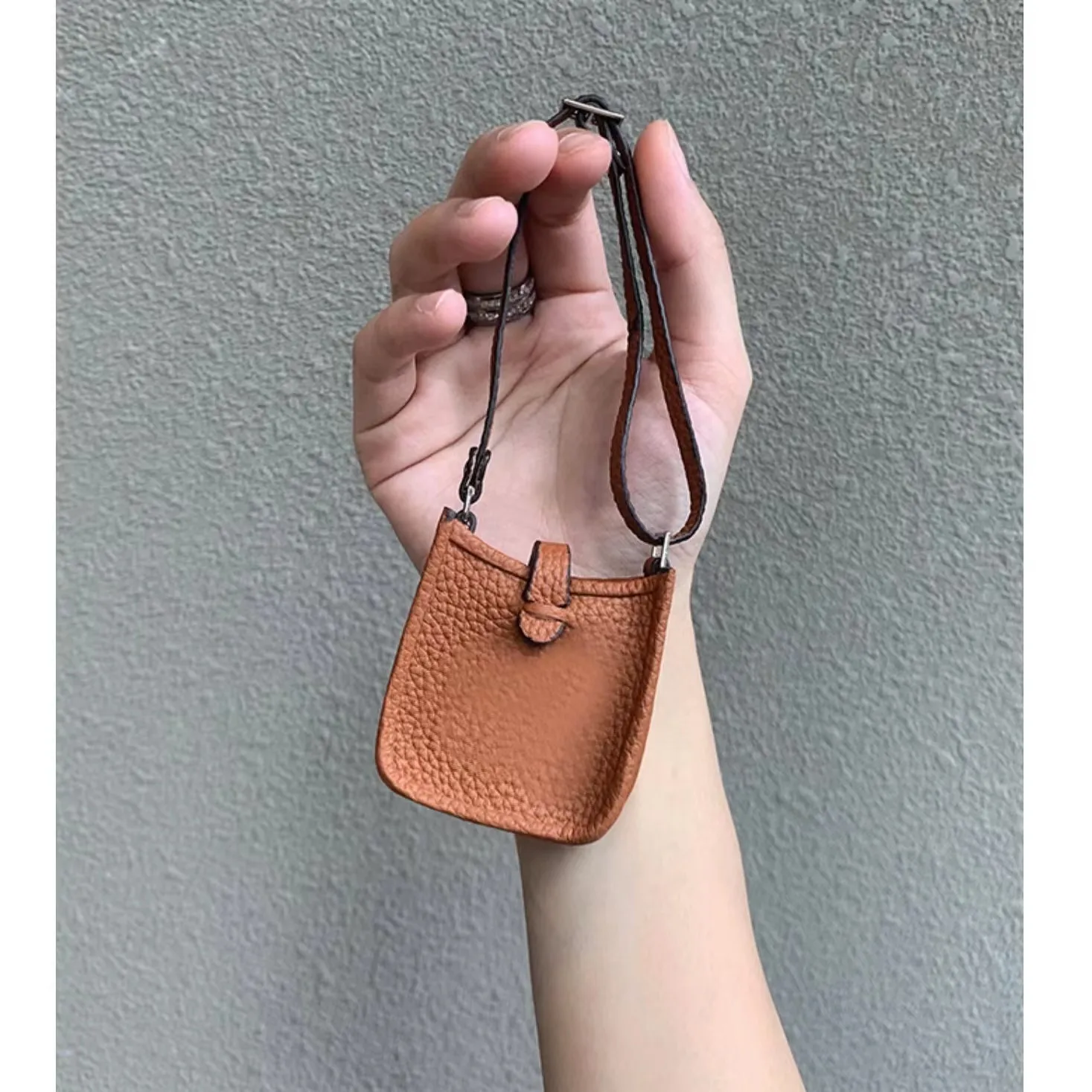 Luxury key ring  case kids bag keychain case Handbags Accessories hook designer bags Headphone cases lipstick women mini handbag lady HBP coin purse