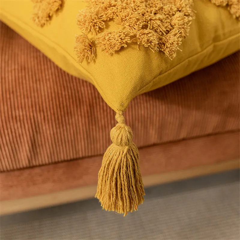 Tassel Cushion Cover 30x50cm/45x45cm Embroidered Throw Pillow Covers Home Decor Car Sofa Pillowcase for Living Room Beige Yellow 220217