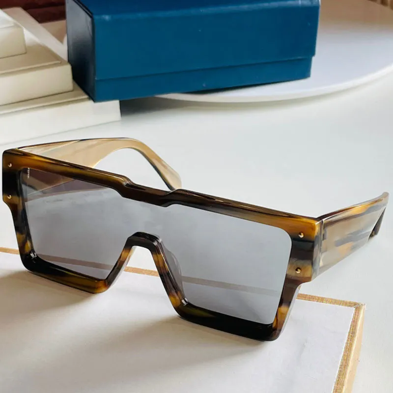 Mens designer solglasögon Z1547 kvadratisk lins med fyrblad kristalldekoration svartvita män klassiska solglasögon FAS2679