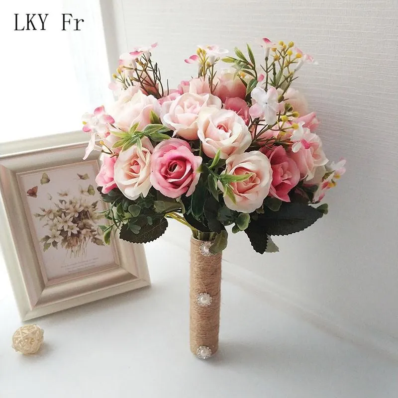 Hochzeitsblumen LKY Fr Bouquet Ehezubehör Kleine Brautsträuße Seidenrosen für Brautjungfern Dekoration300n