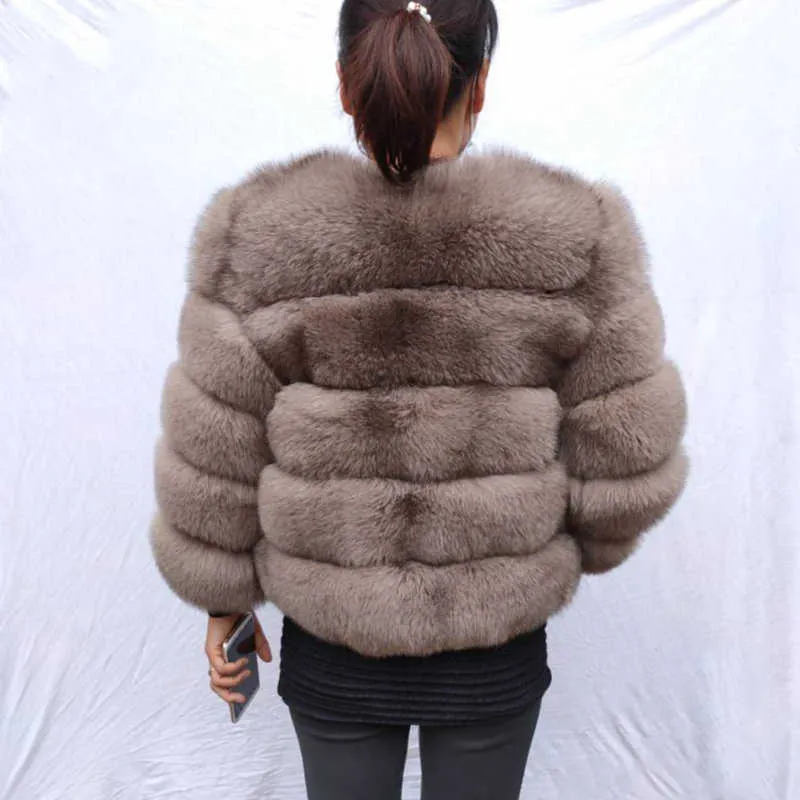 Echt Pelzmantel 100% natürliche Winterfrauenjacke warme hochwertige Weste Mode luxuriös 211019