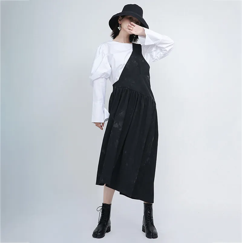 [EAM] femmes noir plissé irrégulière longue robe col asymétrique sans manches coupe ample mode printemps automne 1DD0184 21512