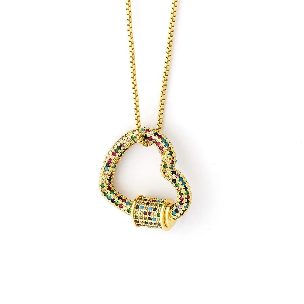 Classique arc-en-ciel CZ Micro mousqueton pavé serrure en forme de coeur cuivre zircone fermoir collier bijoux cadeau pour femmes Men2271