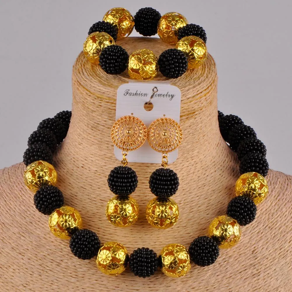 Nigeriaanse Dubai Gouden Afrikaanse Ketting Oorbellen Armband voor Vrouwen Rode Koraal Kralen Bruiloft Sieraden Set205t