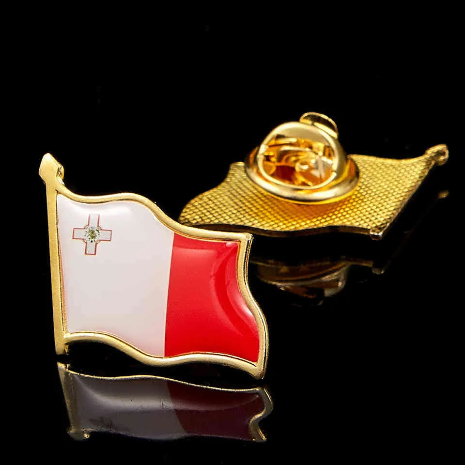 10 pièces/ensemble maltais patriotisme drapeau national agitant épinglette chapeau/cravate/épingles de sûreté