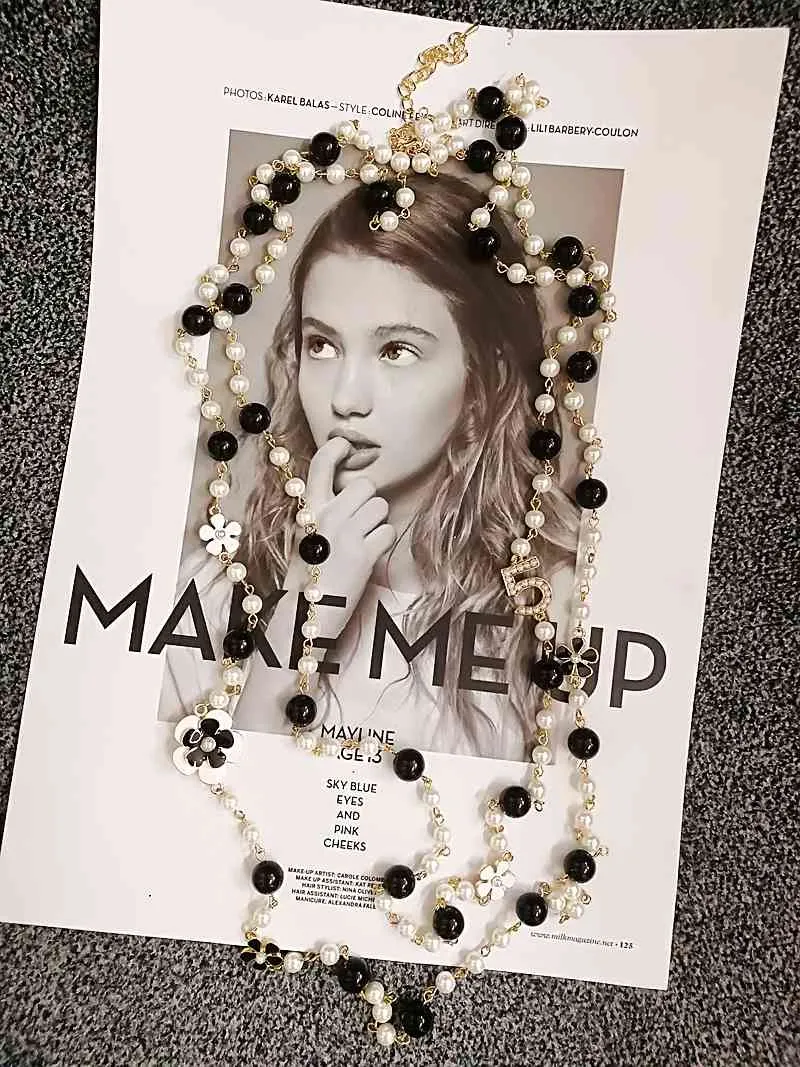 collana di perle a strati con pendenti lunghi da donna collares de moda 2020 lettera n. 5 gioielli feste di fiori