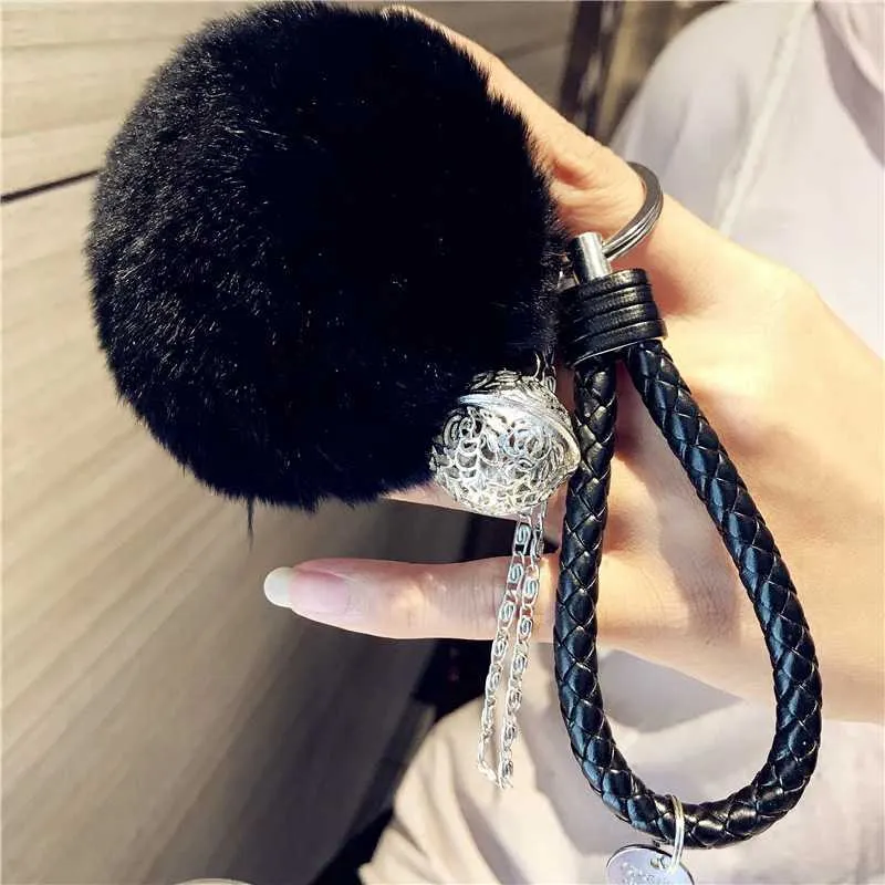 Fluffy Real Rabbit Fur Keychain mignon peluche clé pendentif femelle Bell Palace Bell Sac ornement bijoux accessoires de bijoux G1019