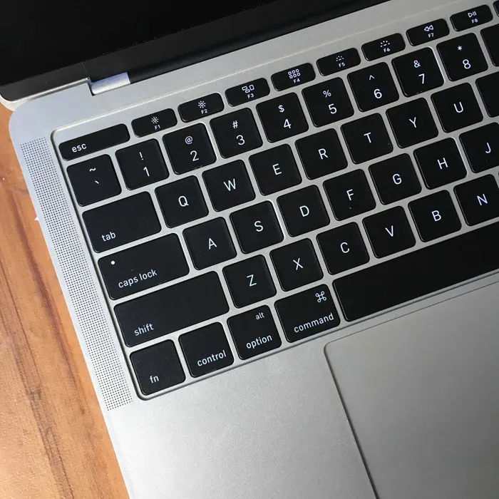 Modelos de laptop de produtos dummy para MacBook Pro 2017Factice Laptop para MacBook Pro Toy6114178