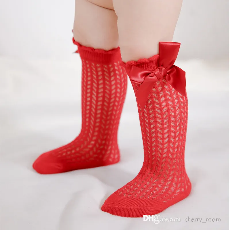 INS Baby Mädchen aushöhlen Prinzessin Socken Frühling Sommer 2021 Spanien Stil Kleinkinder Kinder große Schleife Netzstrümpfe Kinder Knielänge lose Strumpfwaren D029