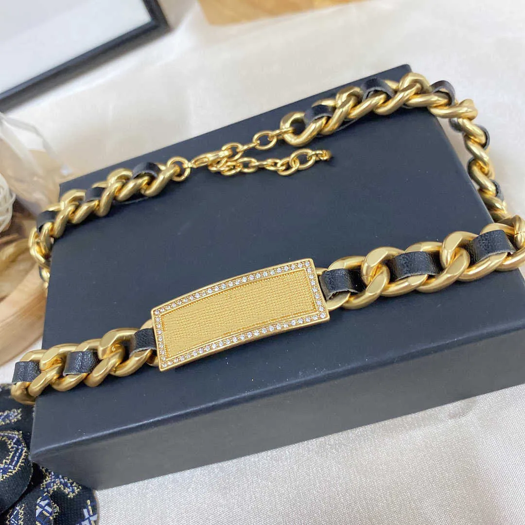 2021 Brand Fashion Jewelry Set Women Thick Chain Party Light Gold Color Crystal Choker Bracelet C Name Letter Black Leather5494842