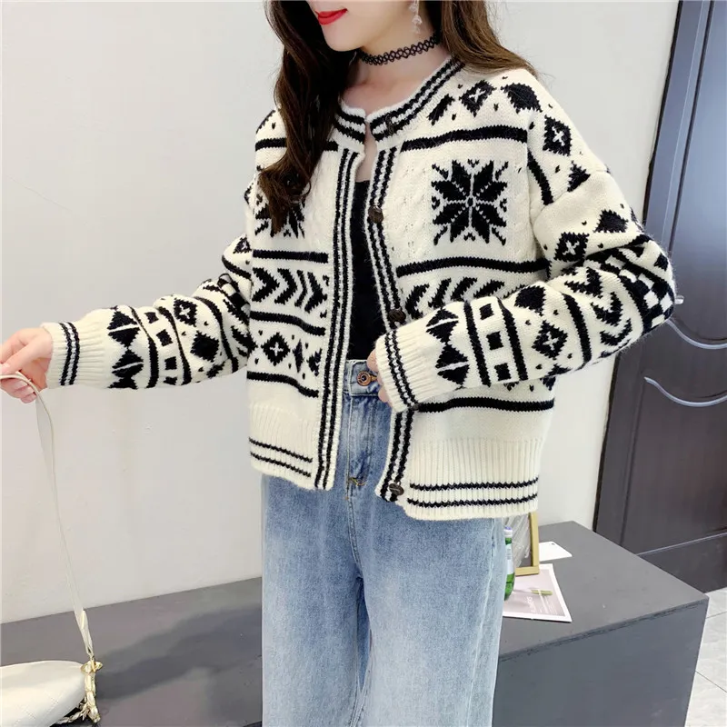 Woman Sweaters Folral Cardigans Oneck Retro Vintage Crop Snowflake Knitting Coat Chrisrmas Sweater 210430