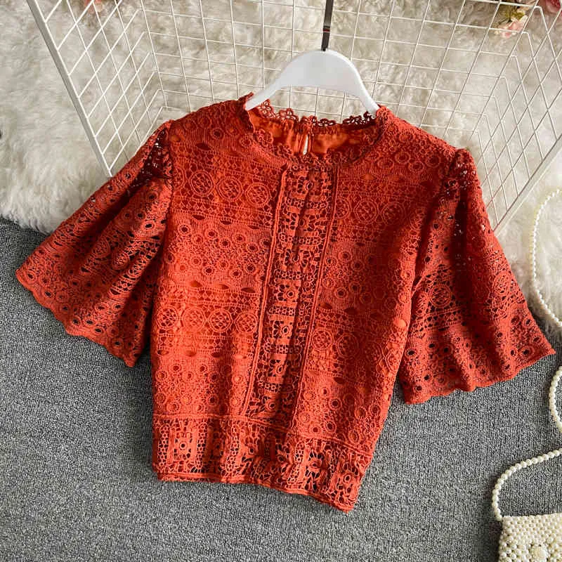 Sommar French Retro Blus Kvinna Puff Sleeve Lace Hollow Crochet Blusa Små Standup Krage Mode Shirt C846 210506