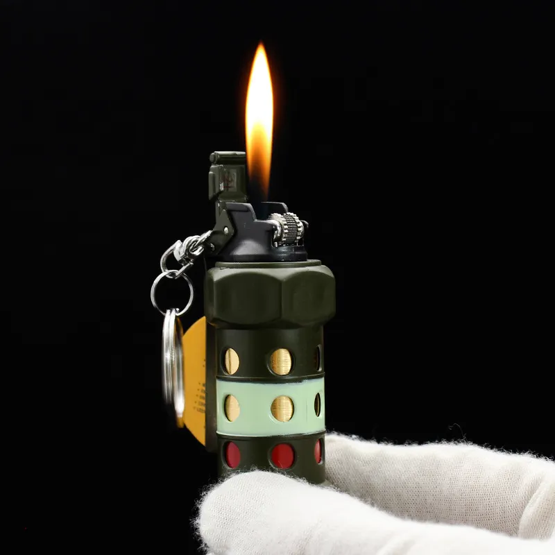 Keychain métal plus léger rechargement de gaz butane mini cigarette créative allume régulièrement une nouveauté de flamme