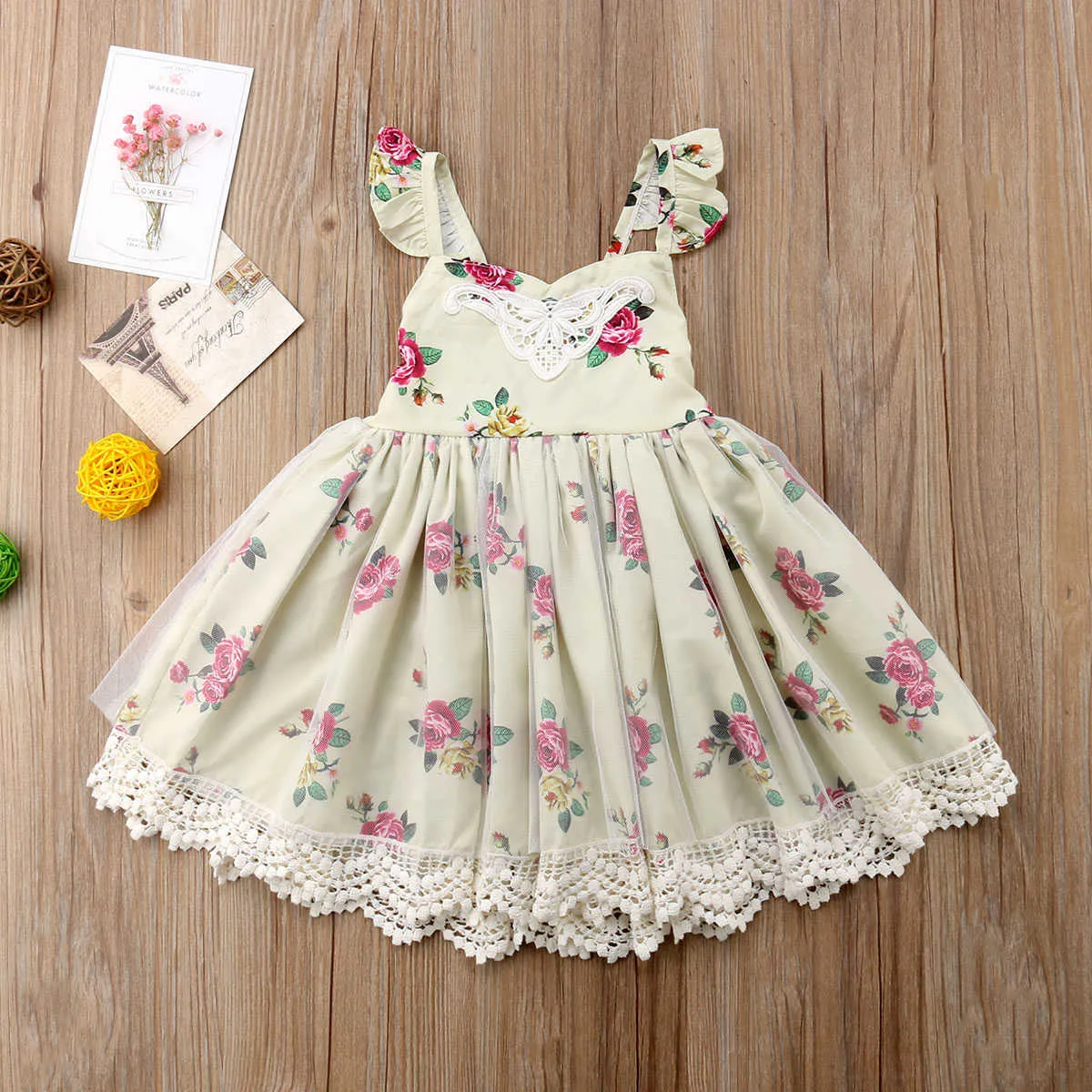 Toddler Baby Girls Summer Sweet Princess Dress Floral Print Lace Petal Sleeve Tassel A-Line Robe de princesse au genou 1-6Y Q0716