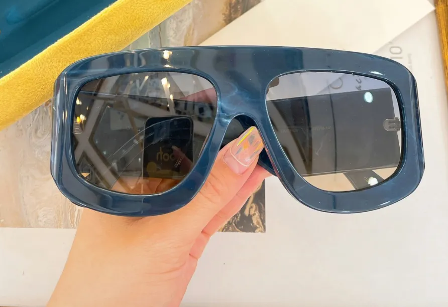 Lunettes de soleil surdimensionnées Lenses gris noir Pilot Sénots Occhiali da Sole Unisexe Fashion Sunglasses Lunettes Eyewear Accessoires UV400 ProtectI317V