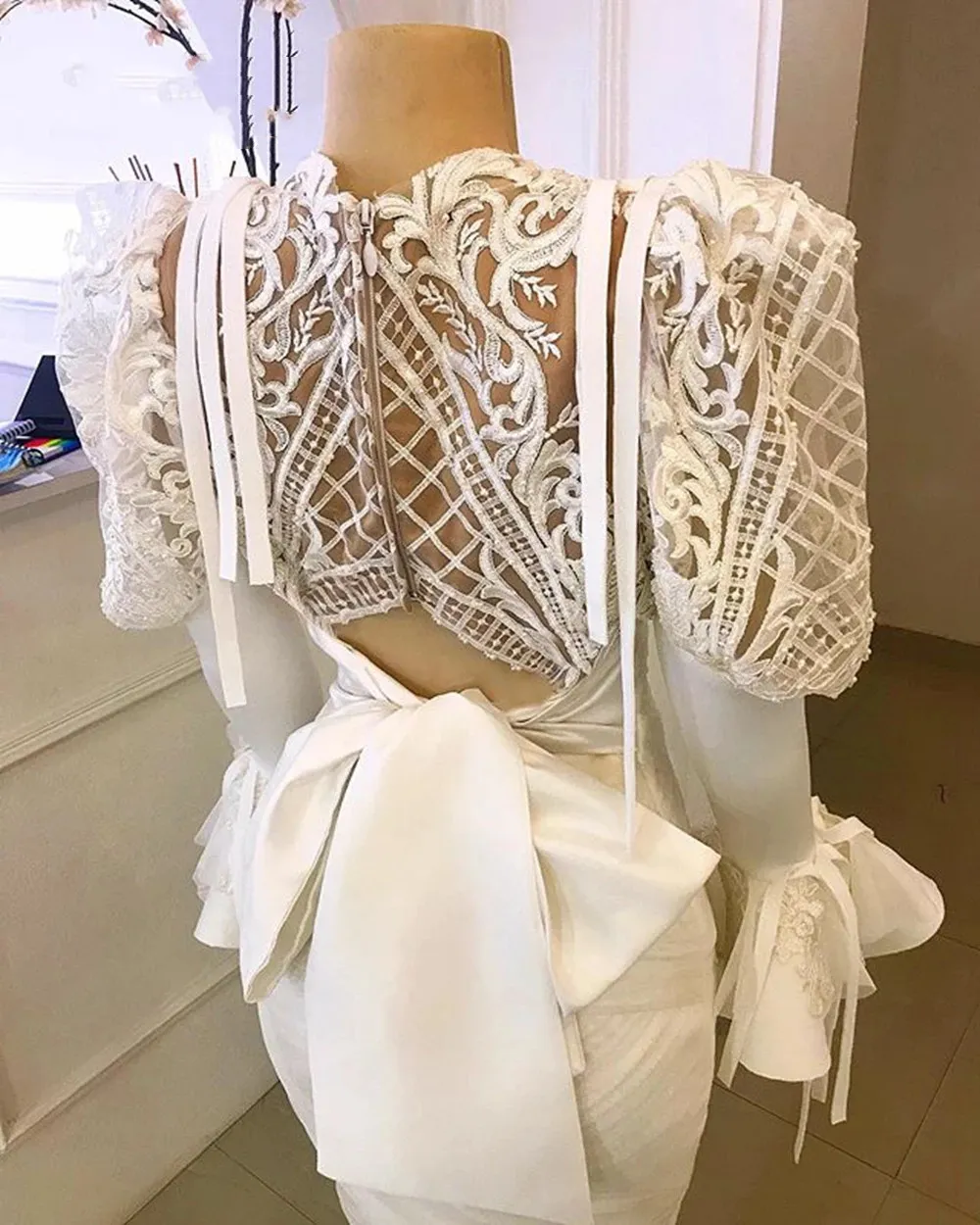 Petite robe blanche à manches longues et col rond pour femmes africaines, fête de bal, soirée d'automne, célébrité de Dubaï, dentelle Rose, soirée cocktail, 317G