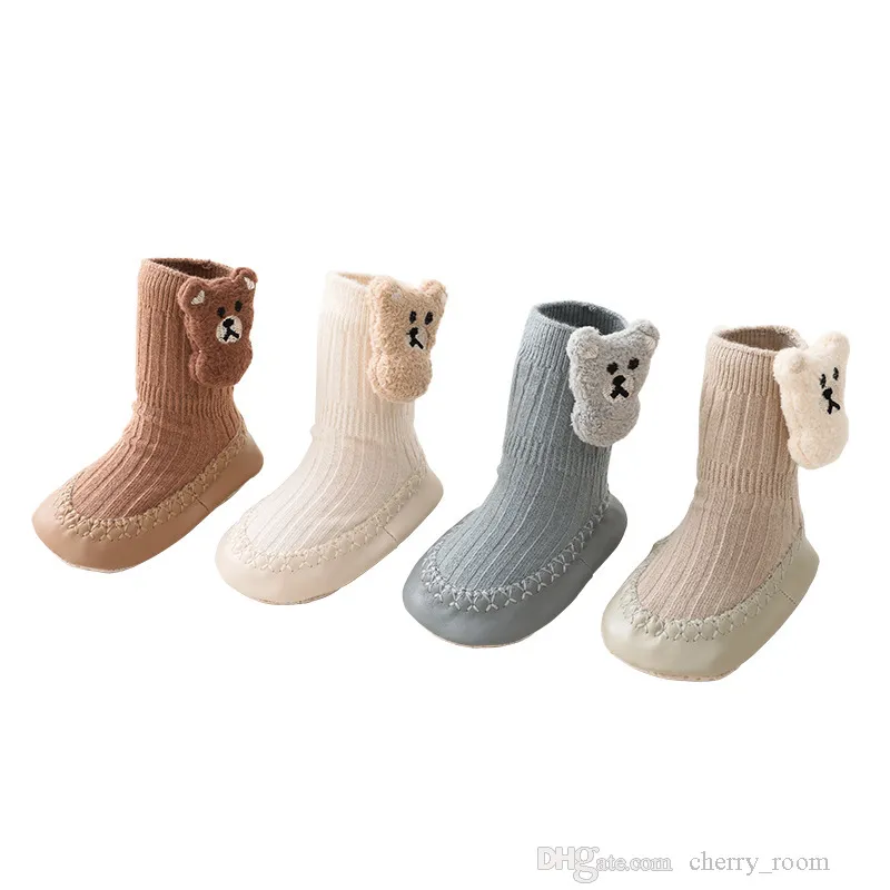Sonbahar / Kış Bebek Karikatür PU Deri Taban Bebek Ayakkabı Çorap Çocuk 3D Ayı Kaymaz Toddler Tüp Çorap Moda Çocuklar Casual Hosiery D057