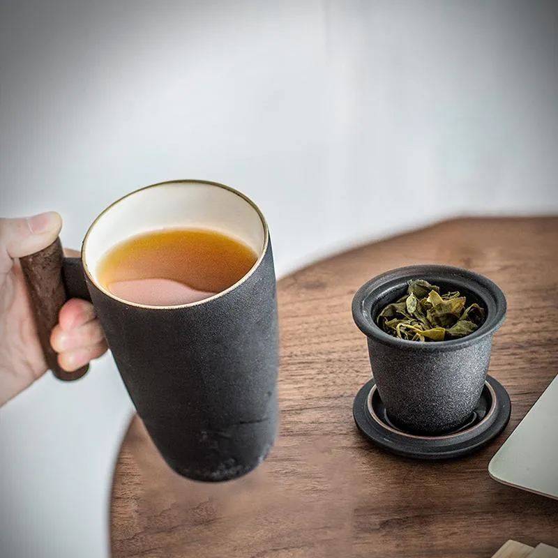 Tasses Tasse de thé rétro de luxe tasse en céramique grande capacité filtre de bureau eau noire avec couvercle tasses à poignée en bois idées cadeaux Box327p