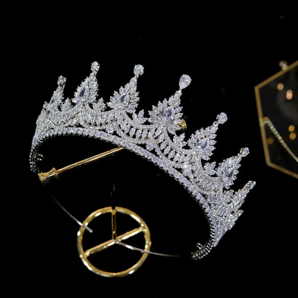 Asnora Luksusowe Tiaras i korony Zaręczyny Tiara Korona Ślubna, Akcesoria Sukienka wieczorowa Biżuteria dla nowożeńców CZ CIRCONIA TIARA X0625