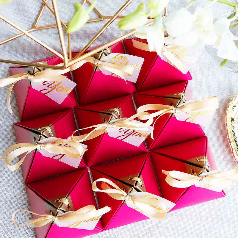 100pcs Rose Red Triangular Pyramid Style Candy Box Wedding Favors Party Supplies Paper Gift Boxes with THANKS Card Chocolate Box package (3)