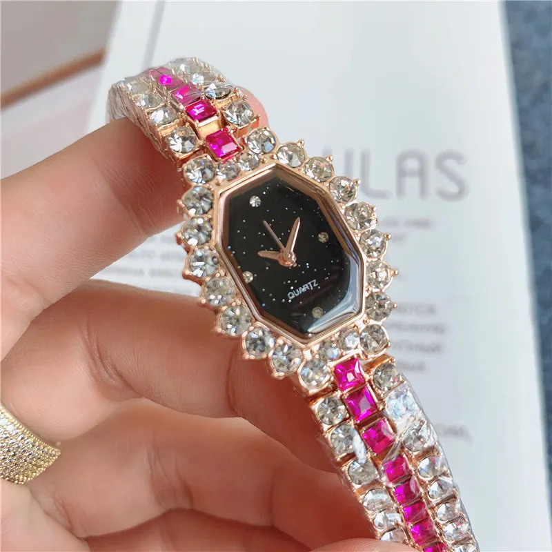 브랜드 시계 여자 소녀 다채로운 크리스탈 스타일 스틸 밴드 쿼츠 손목 시계 cha46247s
