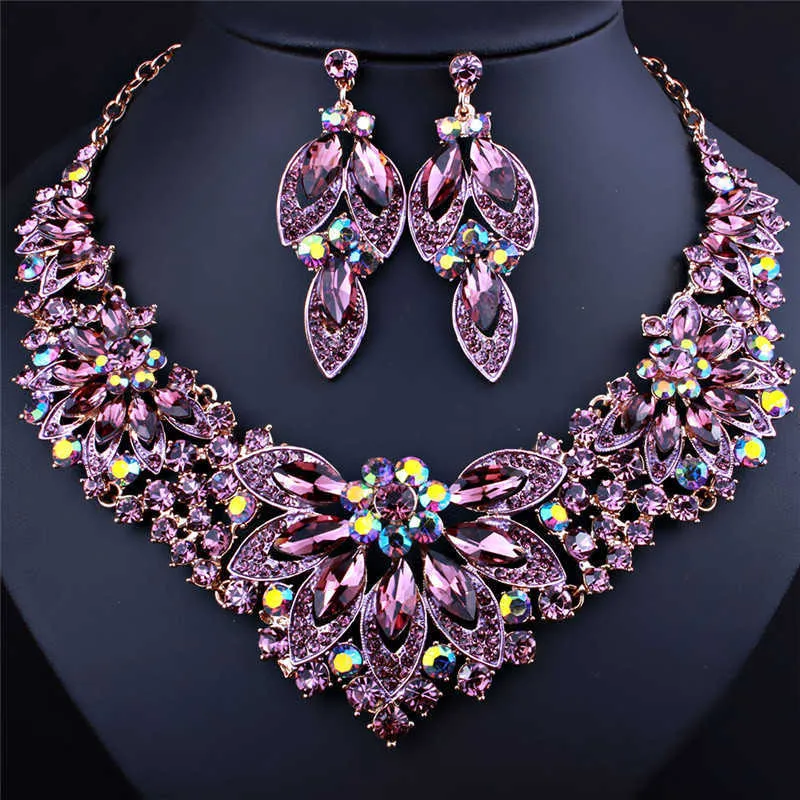 New Design Chic Flower Hollow White Crystal Necklace Earrings Jewelry Set Wedding Crystal Bridal Costumer Accessories For Women H1022