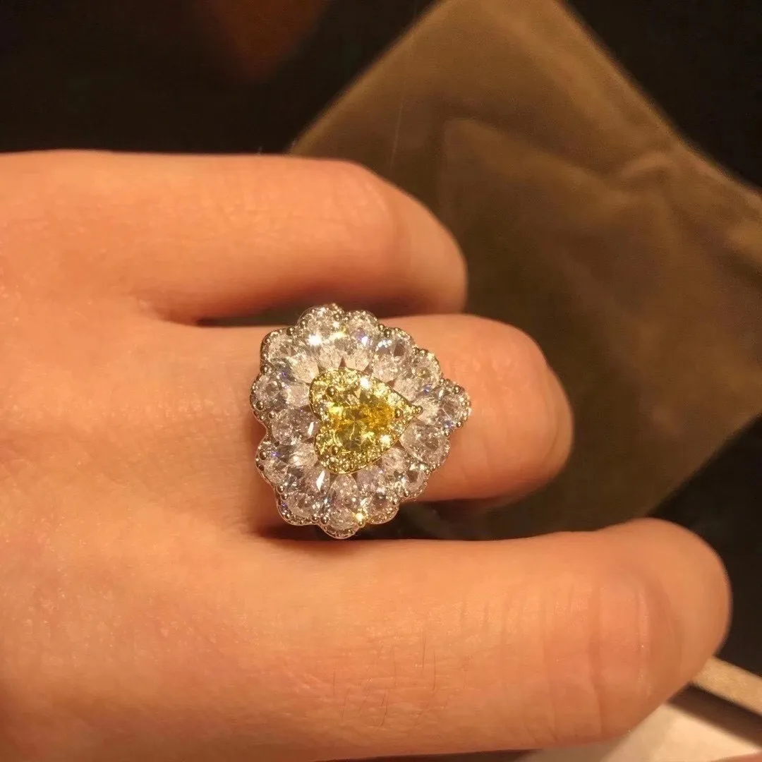 Lady Dinner Elegante Luxury Zircone Diamond Personality Cultivation Yellow Blue Ring Collace Red Girl Anghy5151118