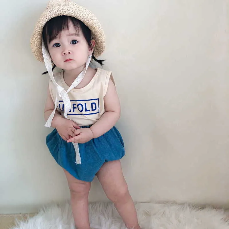 Zomer baby meisje 2-pcs sets brief vest top + elastische taille denim shorts schattige stijl geboren kleding E6082 210610