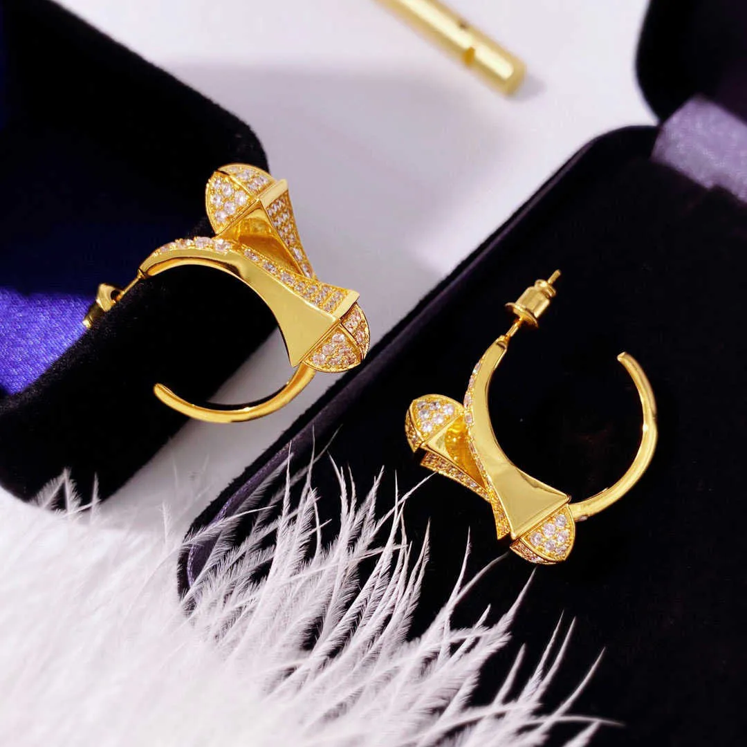 2022 Brands Pure 925 Boucles d'oreilles en argent sterling Full Diamond Gold Tower Boucles d'oreilles de qualité luxueuse Qualité de qualité supérieure Colorful Stone8148788