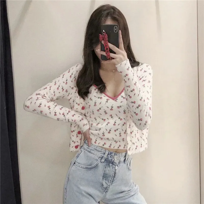 Floral Jacquard Knitted Cardigan Women Long Sleeve Crop Top Woman Spring Jackets Fashion V Neck Cute Sweater 210519