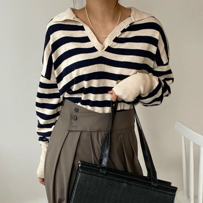 Ezgaga Turn-down Col Stripe Loose Knit Tops Jumper Femmes Mode Mince À Manches Longues All-Match Dames Pull Pull Casual 210430