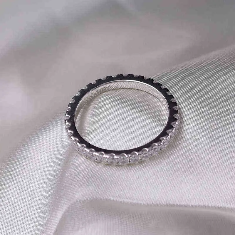 Ovas 100% 925 Sterling Silver Sparkling Full 2mm Alto Carbono Diamante Anéis para Mulheres Top Quality Party Fine Jewelry Atacado 211217