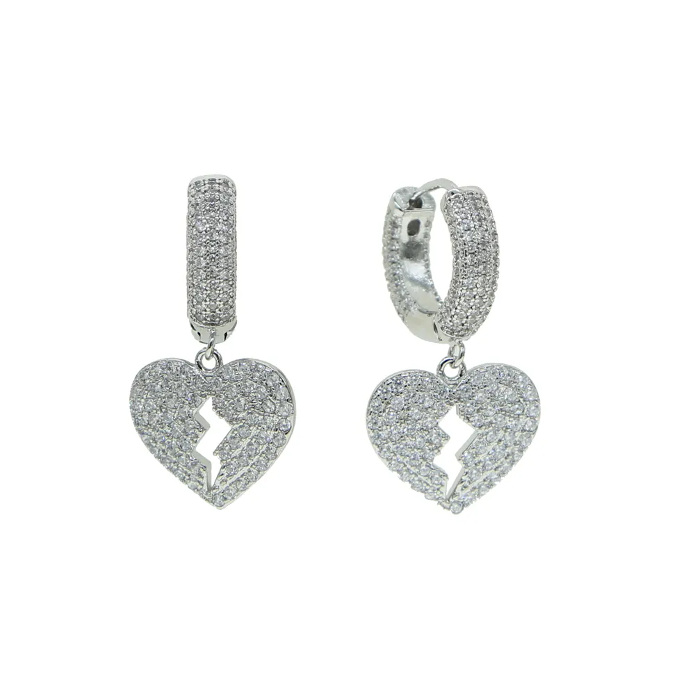 Iced Out Bling Hip Hop Boy Men smycken Micro Pave Clear CZ 5A Cubic Zirconia Heart Charm Hoop Earring2147