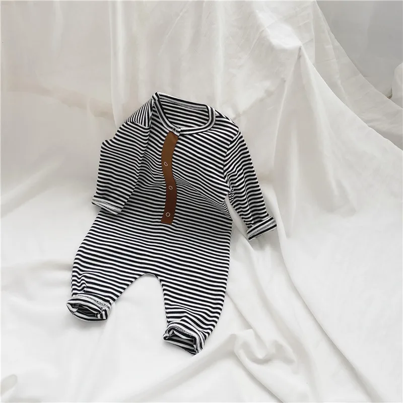 Frühlings-Baby-Jungen-Mädchen-Baumwoll-Langarm-Strampler mit Streifen, lässige Overalls, Oberbekleidung 210508